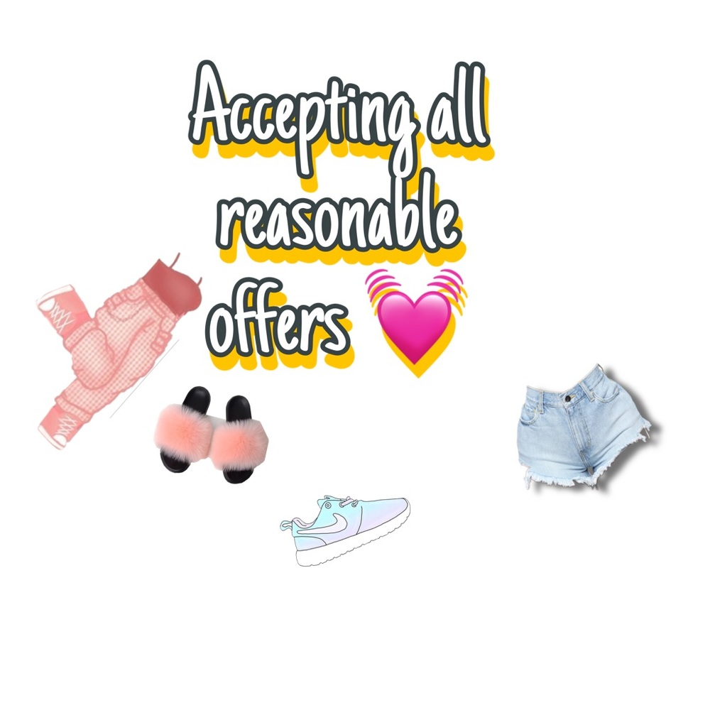 All reasonable offers accepted!! 💓